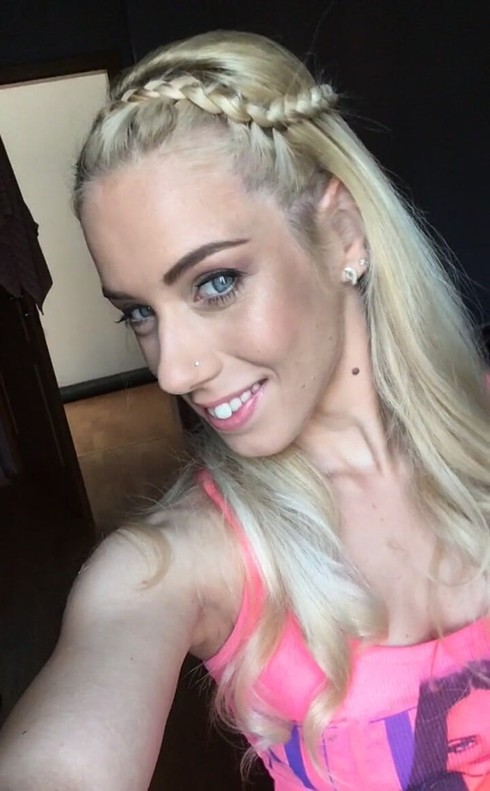 Nesty: Bel trucco e capelli