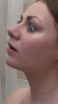 La morena Star Del Ray follada en el baño por Luke Hotrod