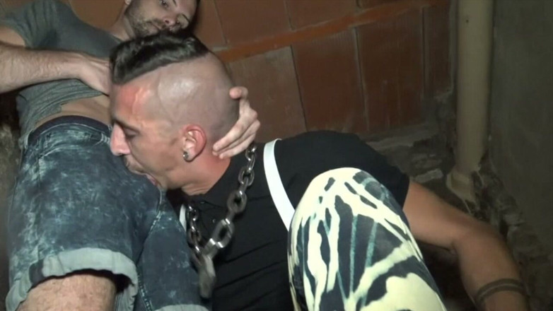 Straight boys but needing sex: French Slut Fucked Raw by Badboy Bareback