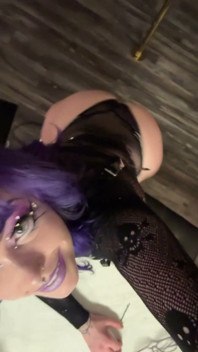 Pretty Face & a Fat Ass