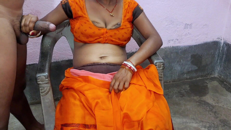 Trilokinath: Ragazza indiana desi