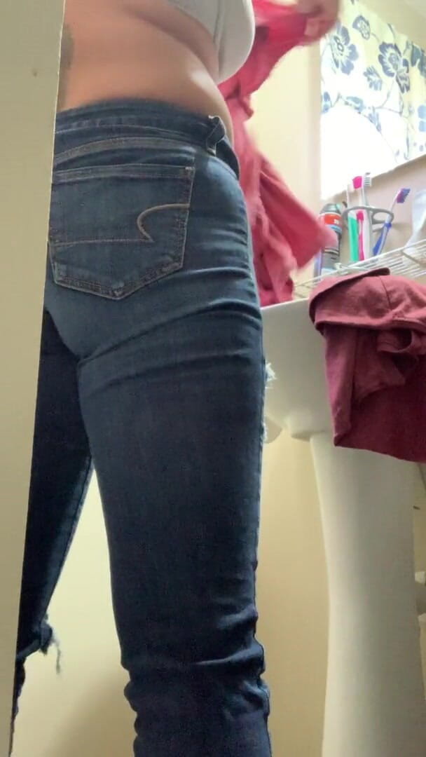 Drea xoxo: Sehen sie, wie ich mich im badezimmer umziehe