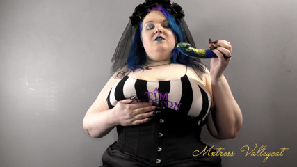 Mxtress Valleycat: Dildo fucking mesmerise