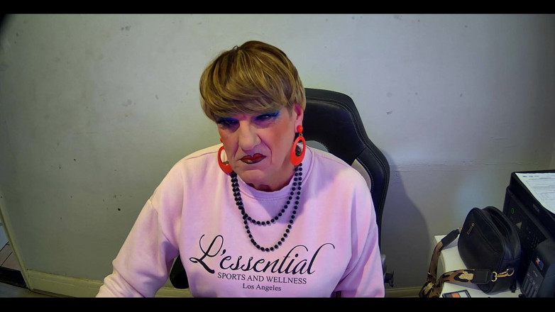 Mature Tina TV: Enjoying Time
