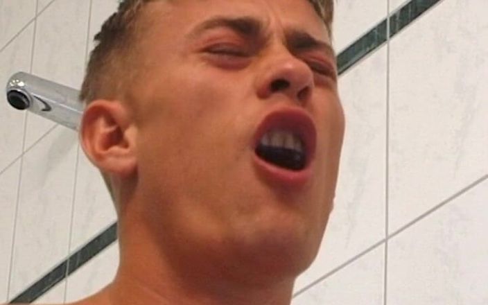 Gay vintage vibes: Adegan seks cowok-cowok sensual #3
