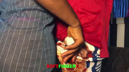 Soft finger X: Svůdný tanec na klíně, pak jezdí na mém péru na židli,...