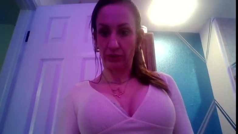 Zoey Portland: Azgın kız mans değilken amını ovuyor