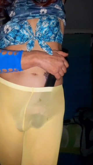 Lizzaali: Pakai vibratorku pakai vibrator untuk muncrat sebelum dientot habis-habisan