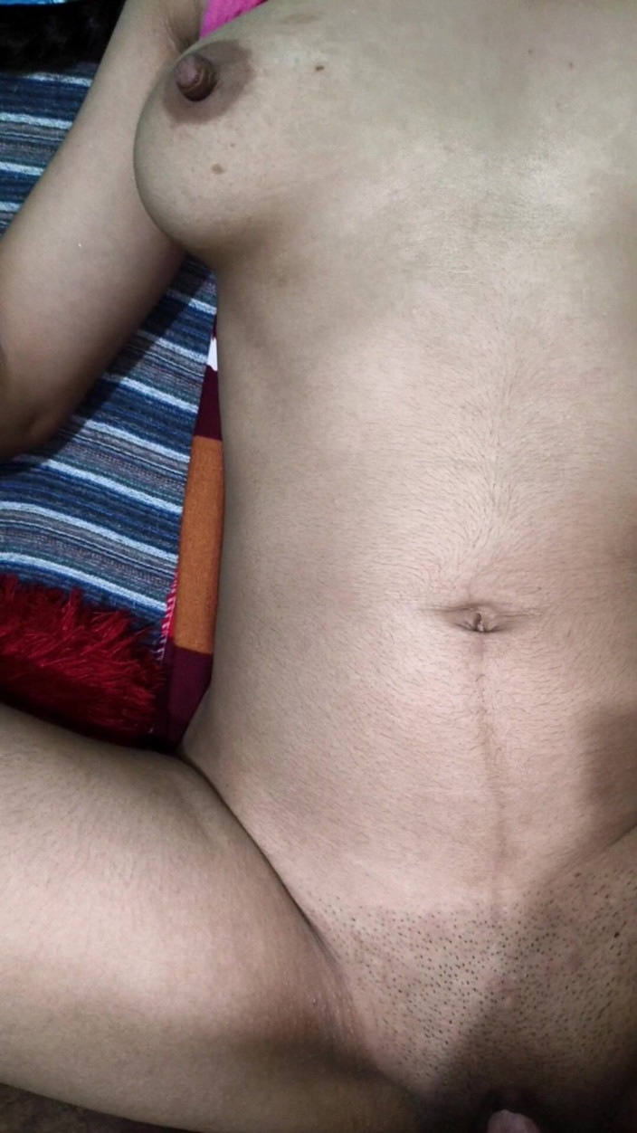 yongboy1: แฟนสาวน่ารัก ke sath ฉันเย็ดในห้องในวิดีโอเย็ดหมู่บ้านอินเดีย sofia