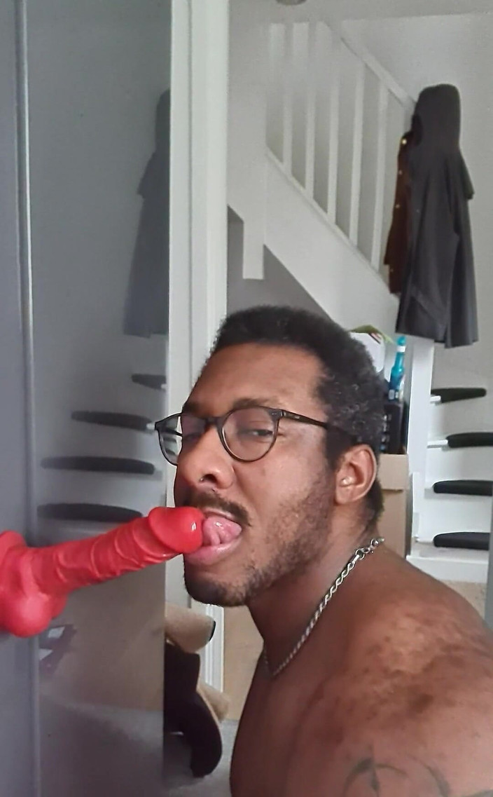 Amadeus: 새로운 8.5" 빅 레드 딜도 따먹기