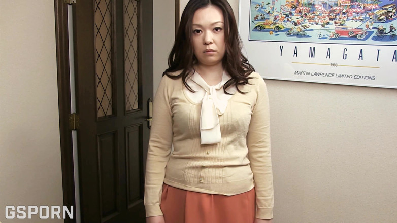Go Sushi: Japonesa milf precisa de um pau jovem para foder sua...