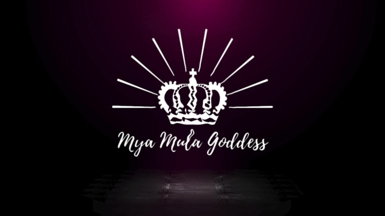 Mya Mula Goddess: Làm hỏng đít và tôn thờ chân