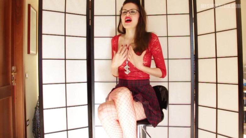 Lady Mesmeratrix Official: Bm vermek için eğitildi