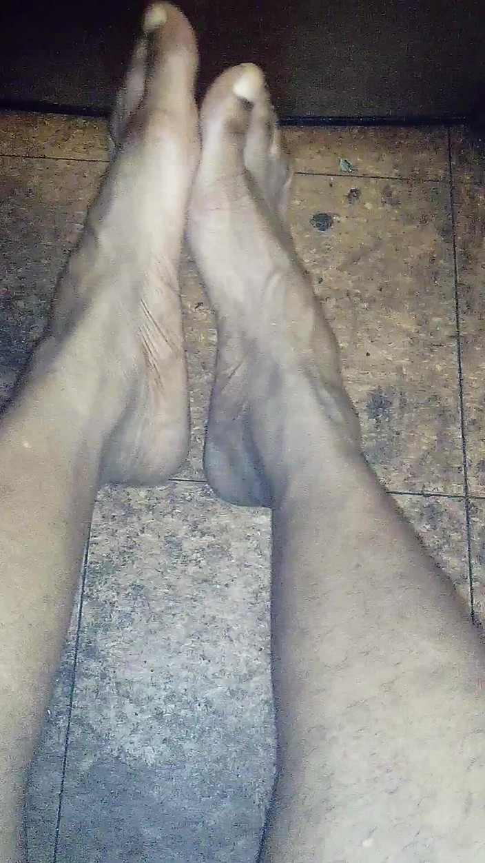 SweetDWillie456: Fetish kaki fetish kaki hitam besar pejuh fetish kaki ekstrem
