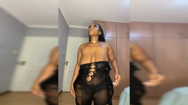 Legendary Booty Overdose: Awek montel berpantat besar bermain cipap &amp; sembah pantat