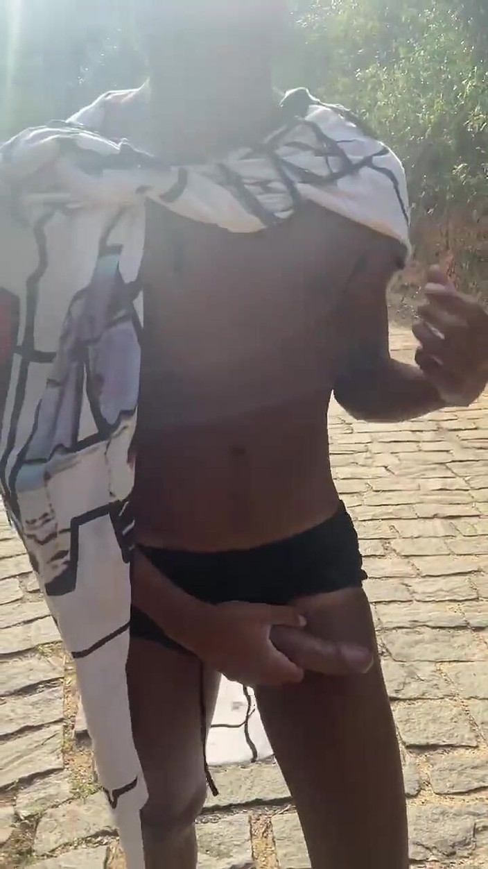 Vida Noite: Pesta ngocok di luar ruangan