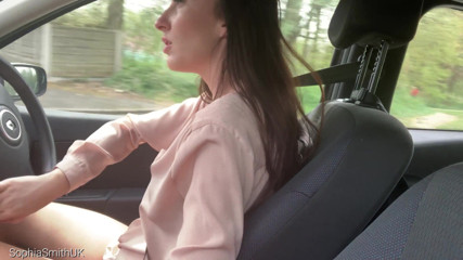 SophiaSmithUK: Sexy girl goes driving