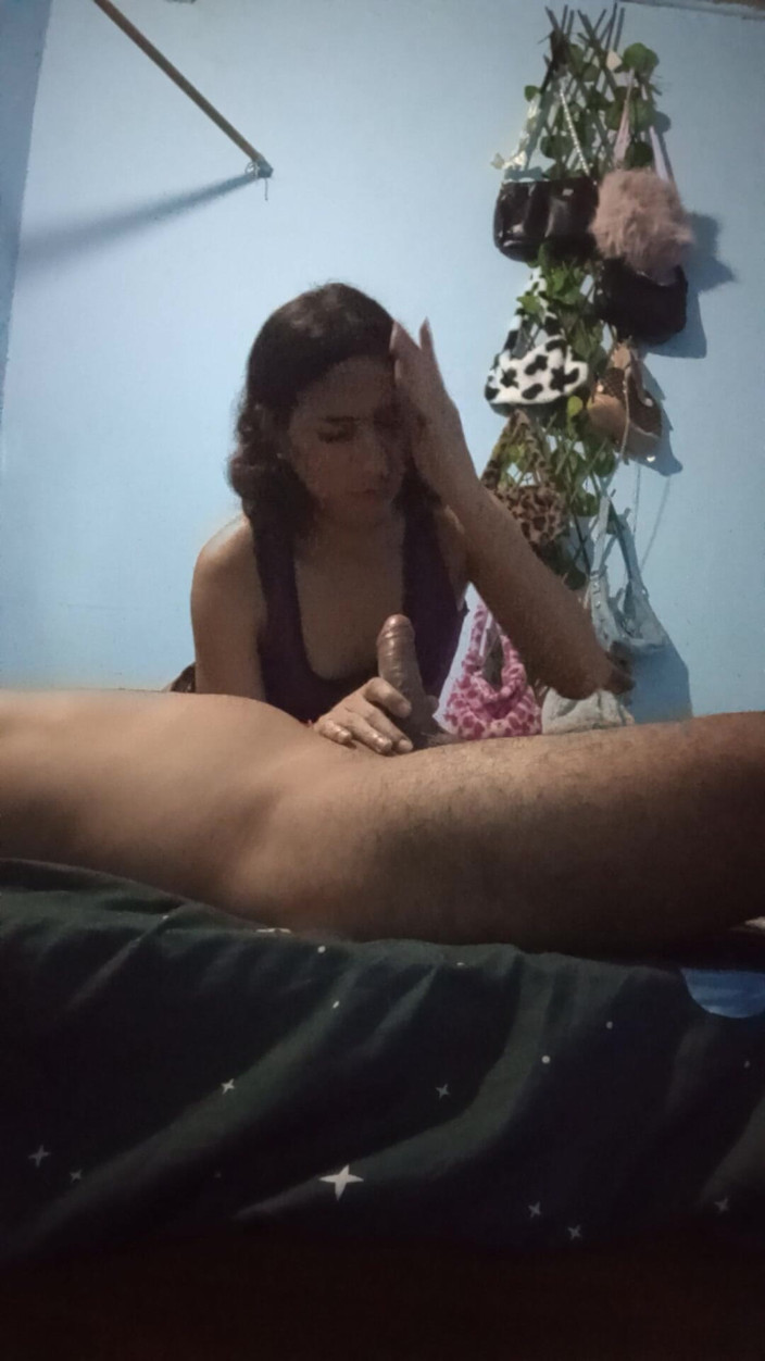 Femboy from Colombia: Good Blowjob That Gives a Lot of Pleasure