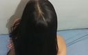 Mariasiana: 18 साल की फिलीपीनी अपनी गांड और चूत से खेल रही है