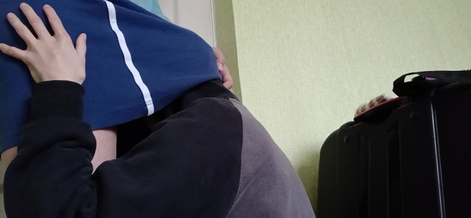 Lesbian-illusion: Doi vecini ascund faptul că sunt lesbiene