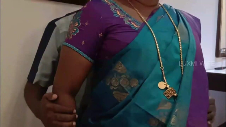 Luxmi Wife: Sex for Rent - House Owner Fuck Wife in Silk Saree -...