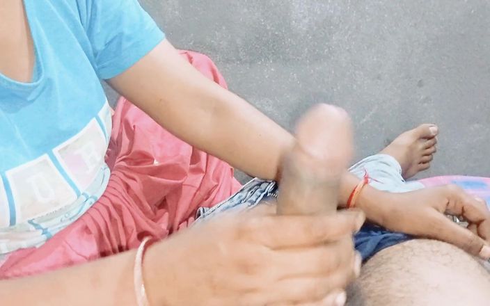 Sexy_girl_nehu: Desi village bhabhi figa stretta cavalcata su un grosso cazzo...