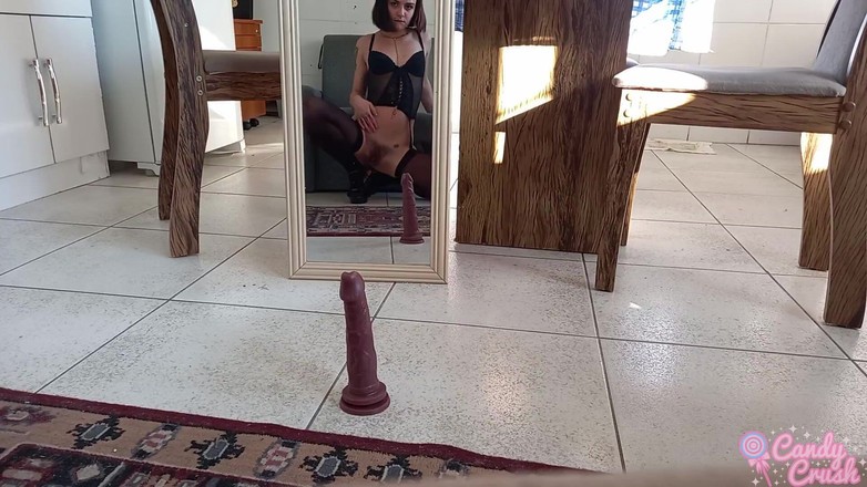 Mano Nico Official: 私はただ私の小さなお尻の穴の奥深くに大きなチンポが欲しかった