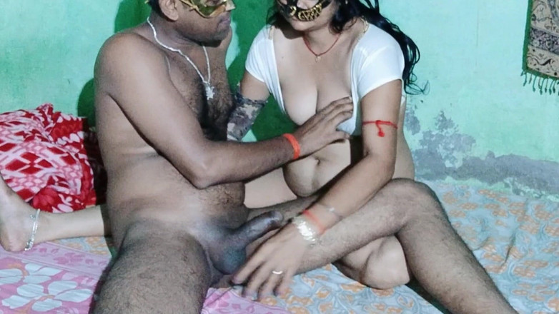 NituRandi94: 印度男人性爱视频印地语音频