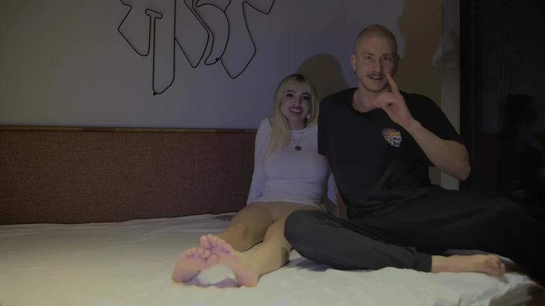 Alex Goes: Foot Goddess Gatita Veve Fucks Me with Her Feet &amp; Face