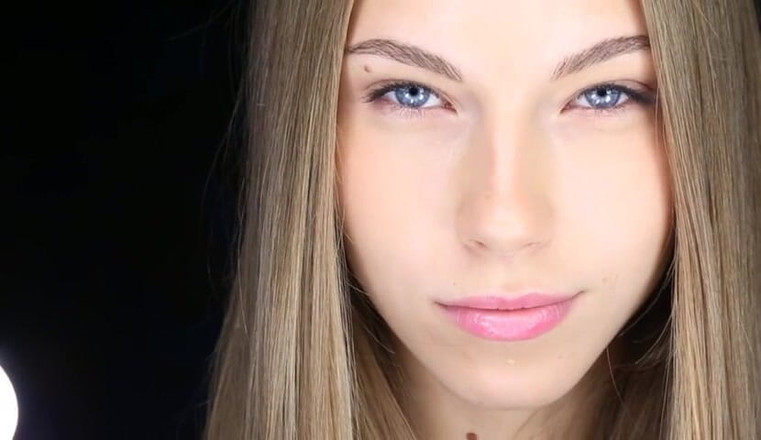 Watch4beauty: Ritratto di Abby
