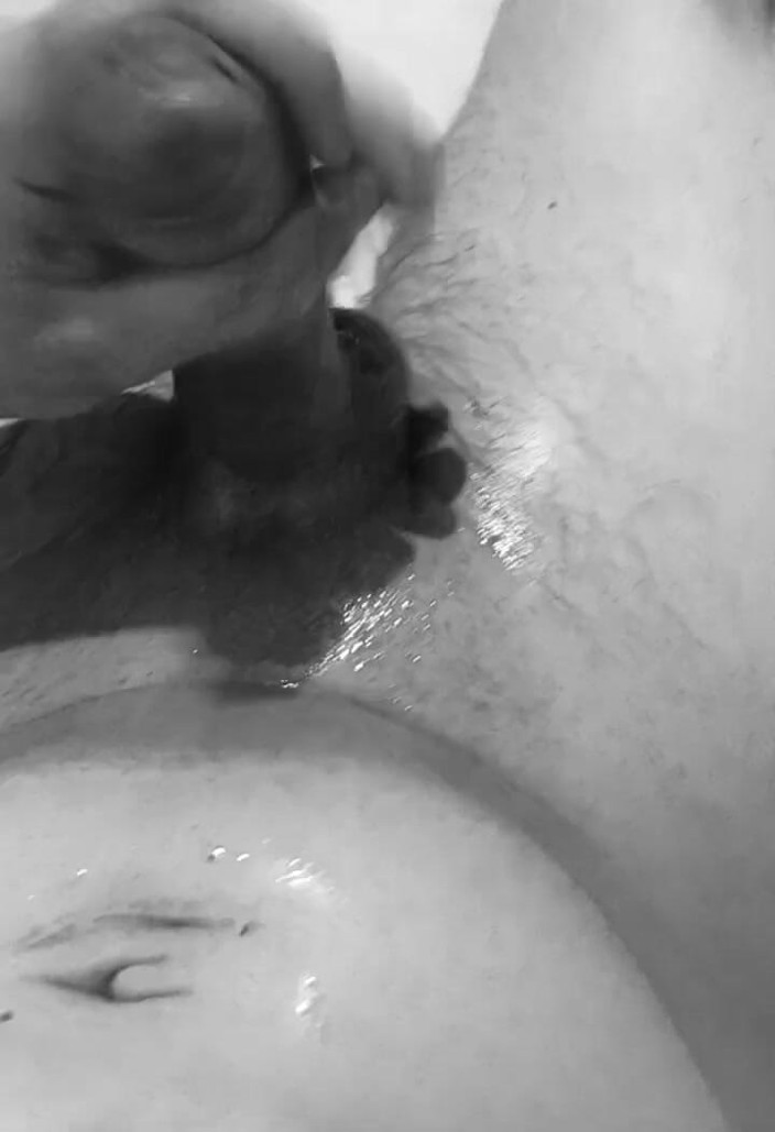 Luigie: Massage với bơ và phun sừng