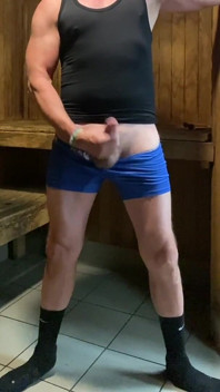 Jockdad87 Is Horny in the Sauna Again