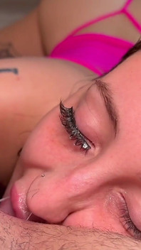 Tetona rusa Anna Chambers regresa para sexo extremadamente duro