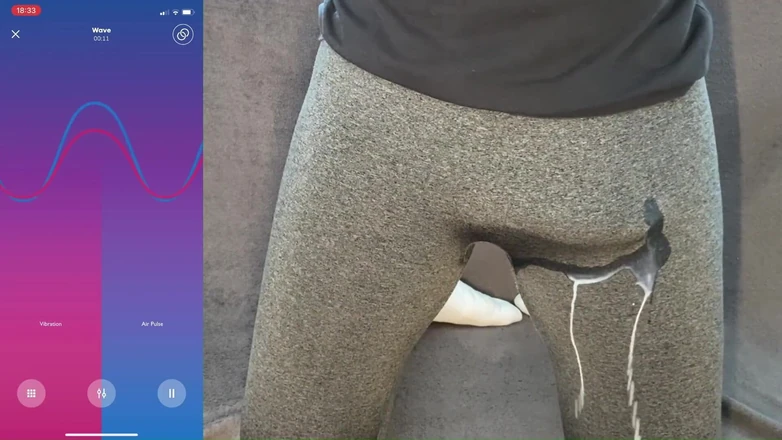 Lucas Nathan King: Obrovský hands free výstřik v kalhotách