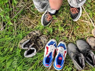 Idmir Sugary: 4 kali kencing dan crot di sepatu bot dan sepatu...