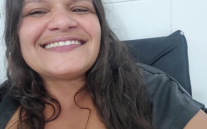 Paty Bumbum: मेरा प्रशंसक वह बड़ी बालों वाली चूत से प्यार करता है