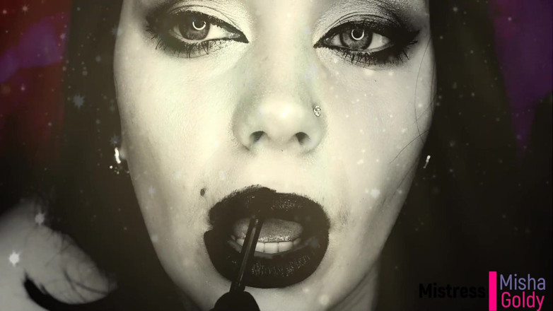 Goddess Misha Goldy: Mesmerizing triple lipstease with JOI