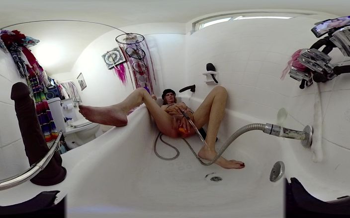 Lizzy Yum: リジーヤムVR 2025年5月、オナニー、拡張、入浴、エッジング、素人