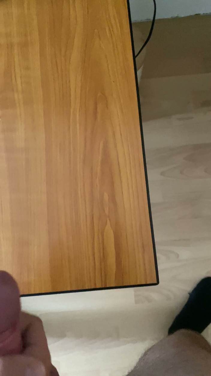 Jednooki21: Cumshot with 15cm Cock Shocks Pornstars