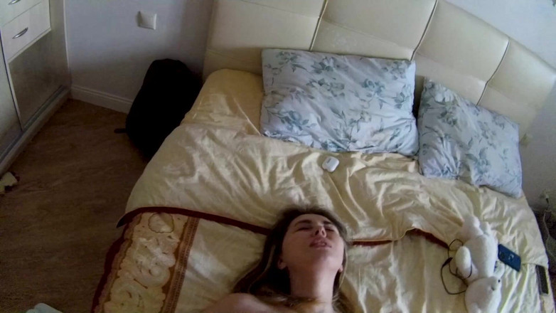 Alina Rai: Mẹ kế không mong đợi điều này từ con trai riêng 19 tuổi...