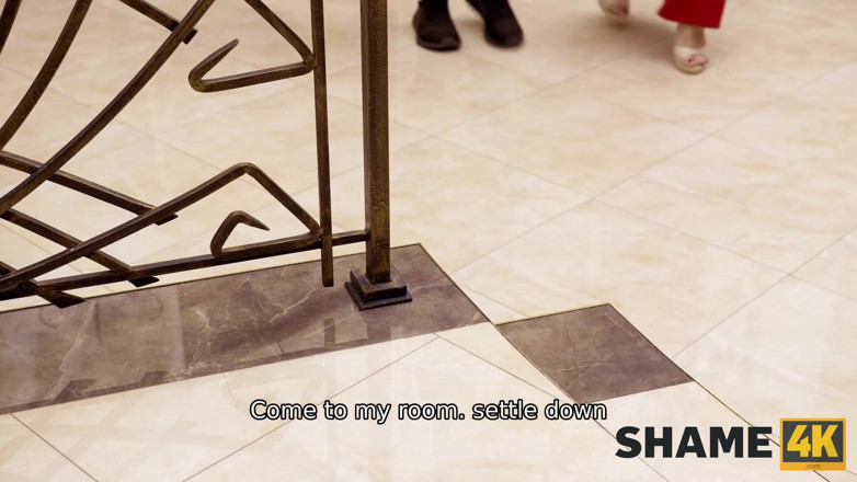 VIP 4K: Shame4k - cewek nakal yang penurut atau perempuan jalang yang penurut?