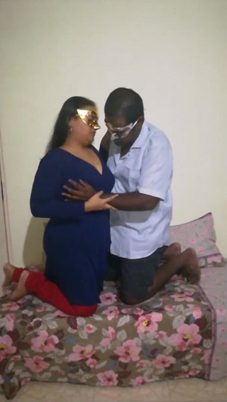 Shanaya Bhabhi: Married Indian Tamil couple home made sex