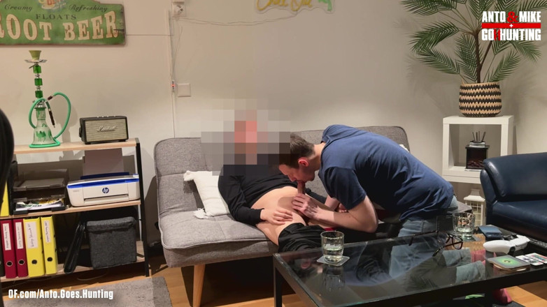 AntoGoesHunting: Neugieriger Techniker Lud Sich Zurück, Wieder Seinen Schwanz Gelutscht Zu...