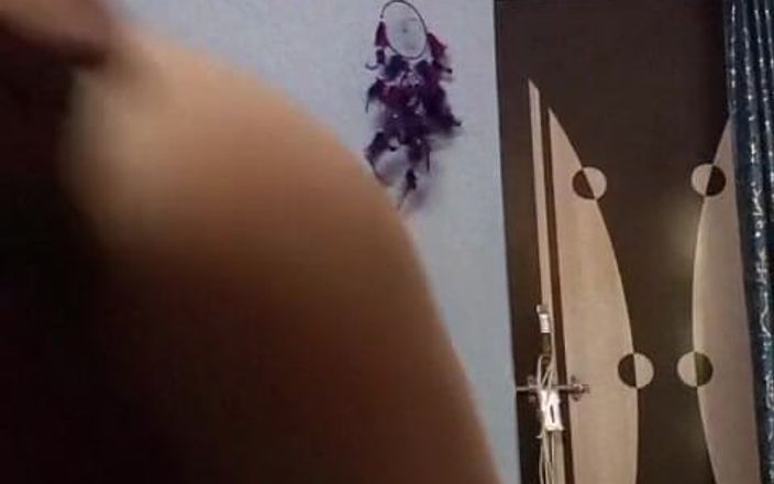 Rani gond: Chica india poniendo pepino en el culo desnudo xxx videos