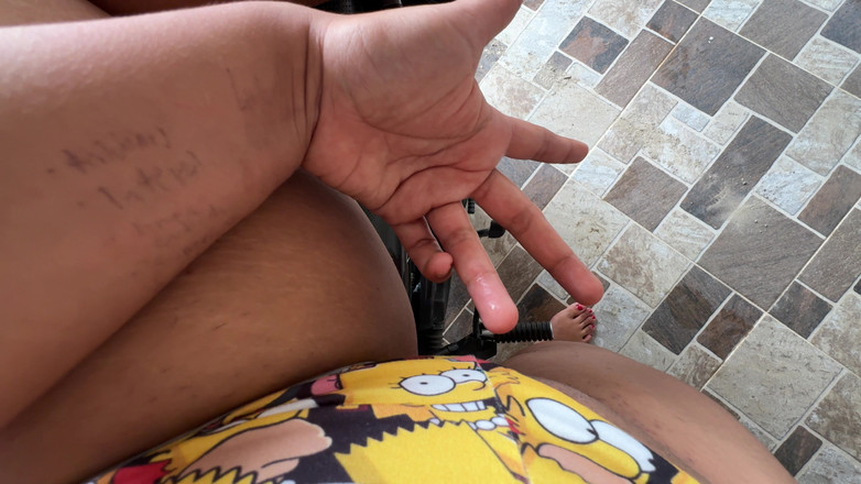 EMY_AND_JONH: Ich bin total verrückt nach Masturbation vor meinen neuen Nachbarn