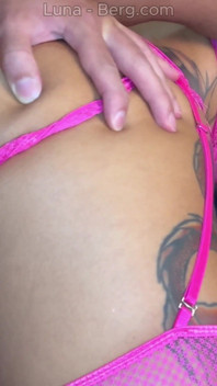 딥쓰롯과 하드코어 섹스로 파괴된 거유 밀프