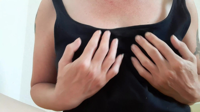 Tinka19: Tits!