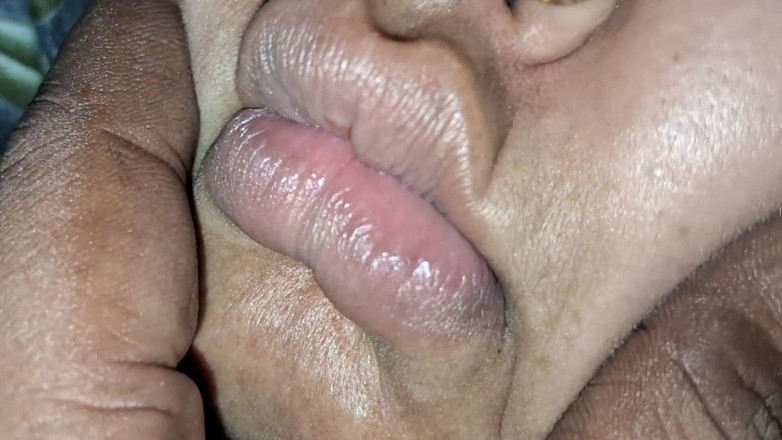 Catchybusty: Ncr Desi Bhabhiji chtějí lízat