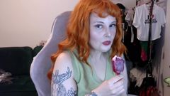 Bigtiddygoth: Jezte zmrzlinu Asmr