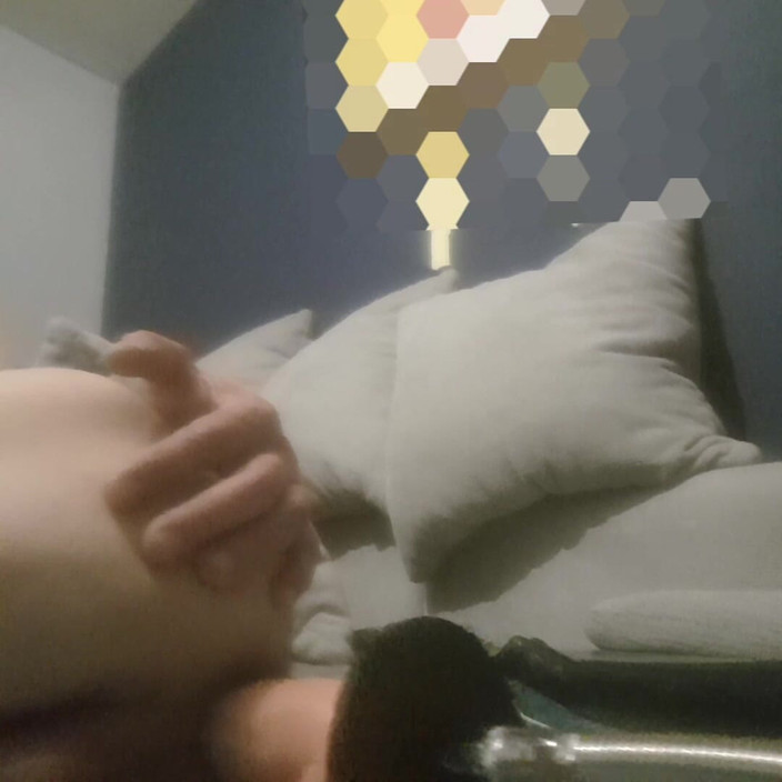 KIARA: Kongkek dalam pantat saya yang dicemari